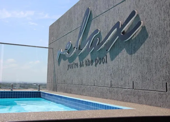 Tranquil, Spacious, Quiet Trendy With A View