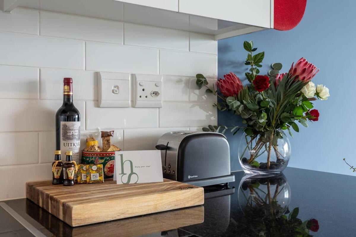 Appartement Tranquil, Spacious, Quiet Trendy With A View *