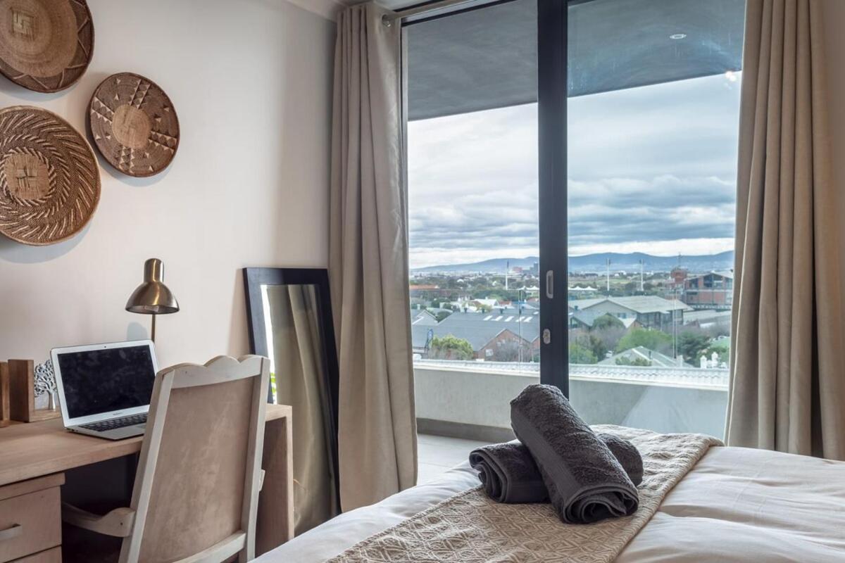 Tranquil, Spacious, Quiet Trendy With A View Kaapstad